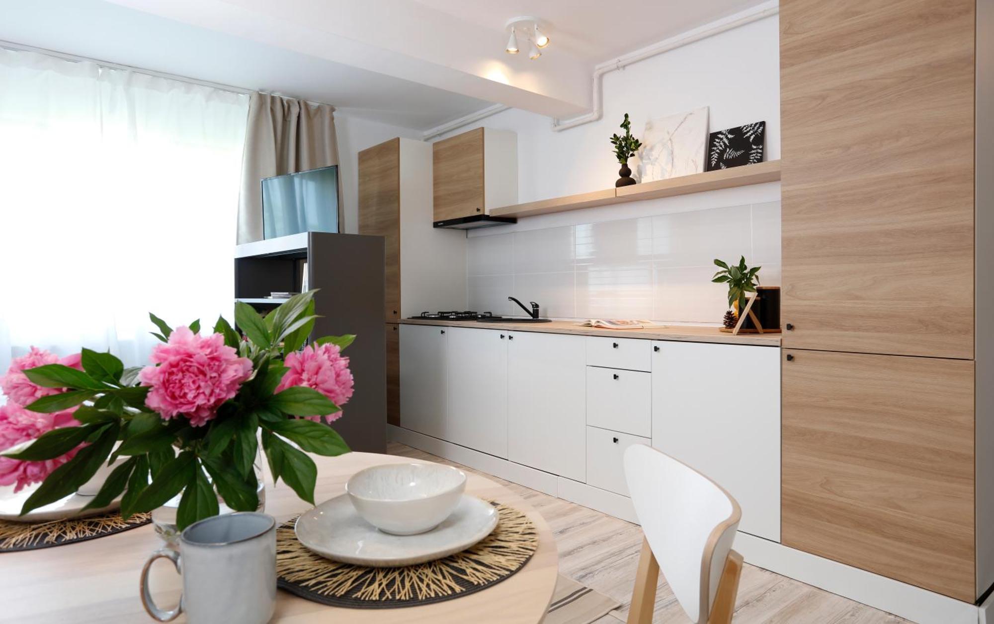 New & Cozy Studio In Ghencea + Netflix Бухарест Экстерьер фото